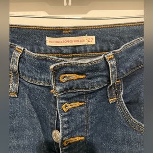 Levi’s Wide Leg Crop Jeans
